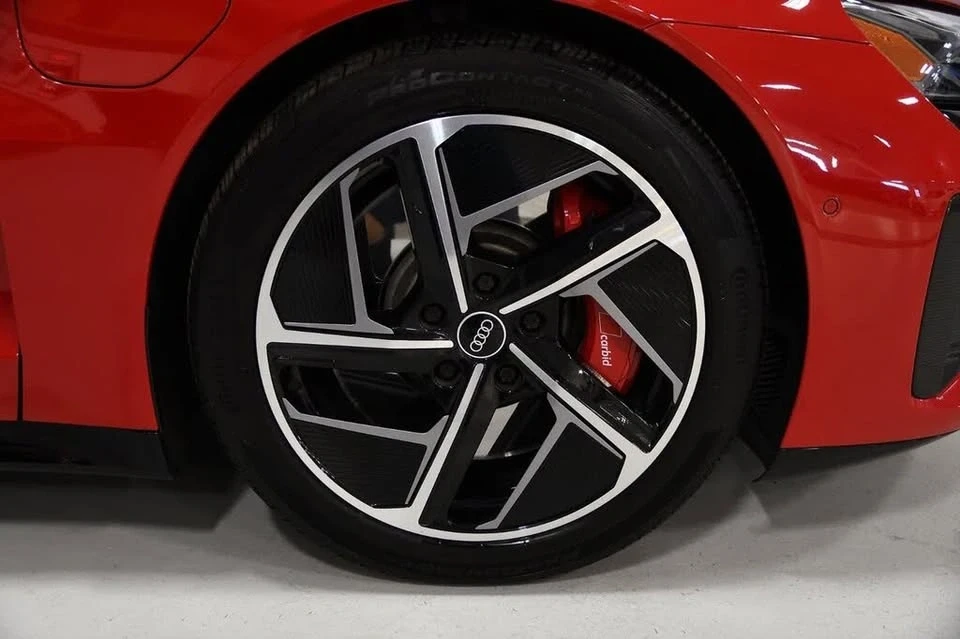 2022 Audi e-tron GT - Image 6 of 20