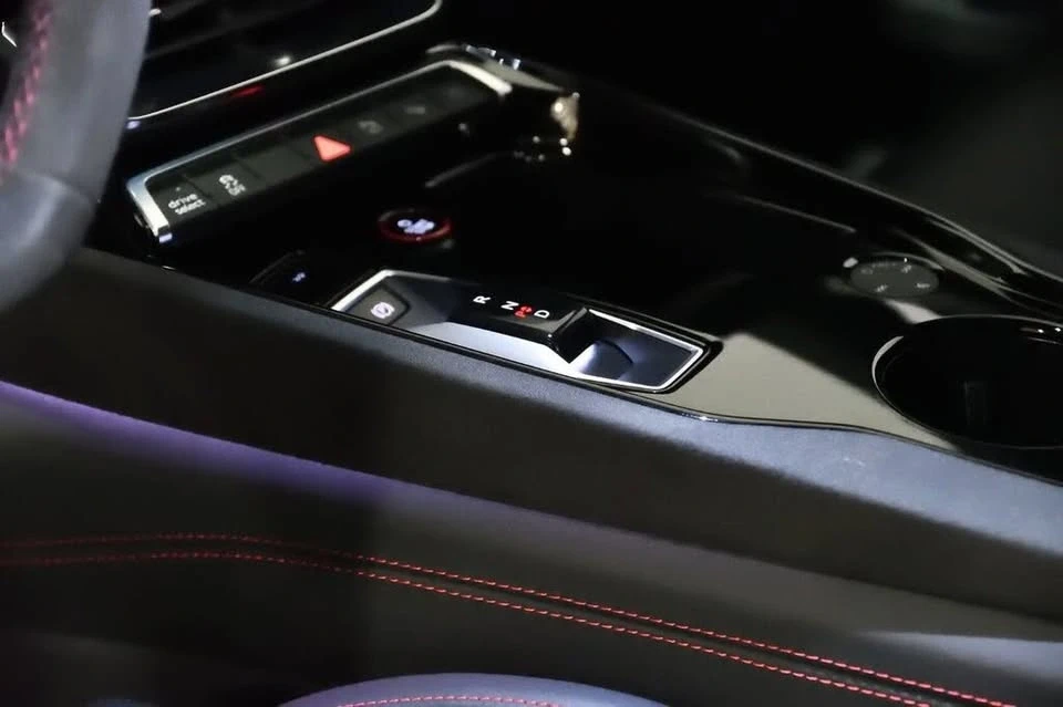 2022 Audi e-tron GT - Image 13 of 20