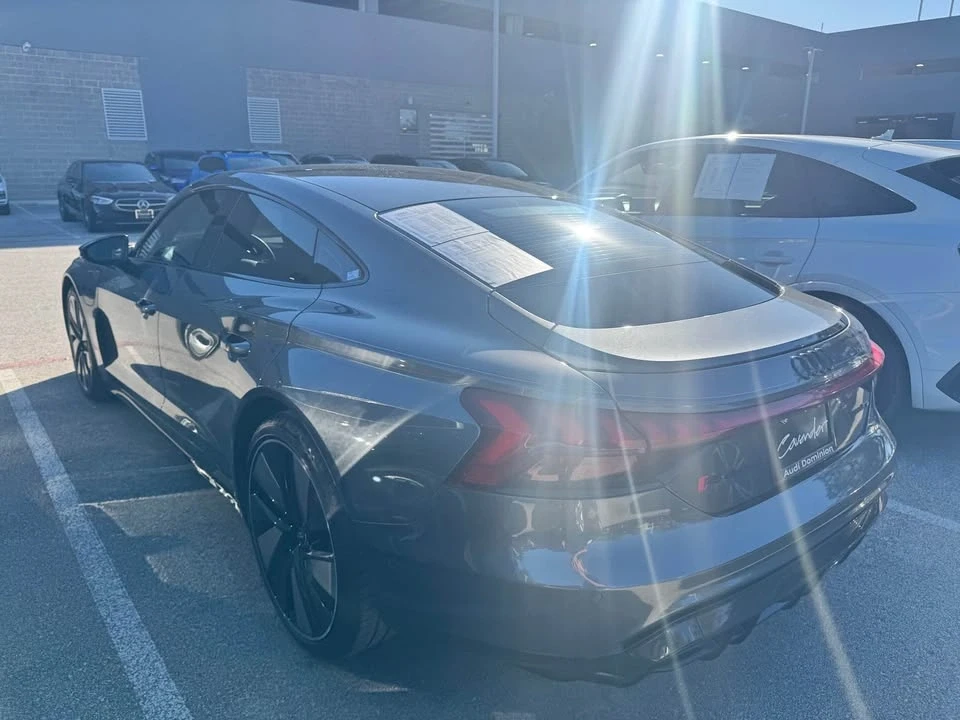 2022 Audi e-tron GT - Image 6 of 8