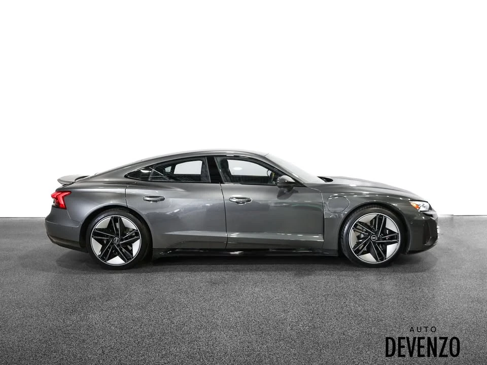 2022 Audi e-tron GT - Image 2 of 19