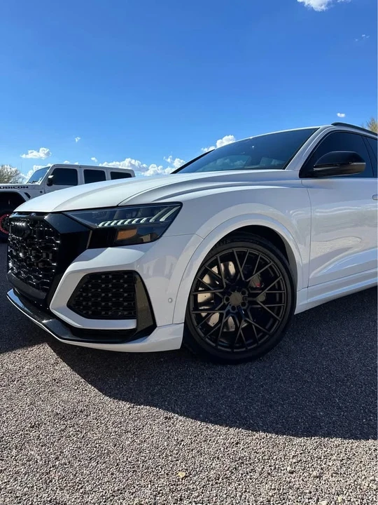 2022 Audi RS Q8 - Image 8 of 10