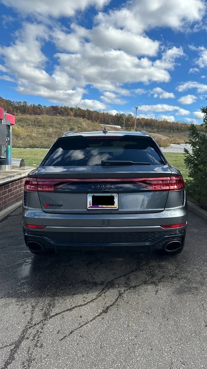 2022 Audi RS Q8 - Image 3 of 9