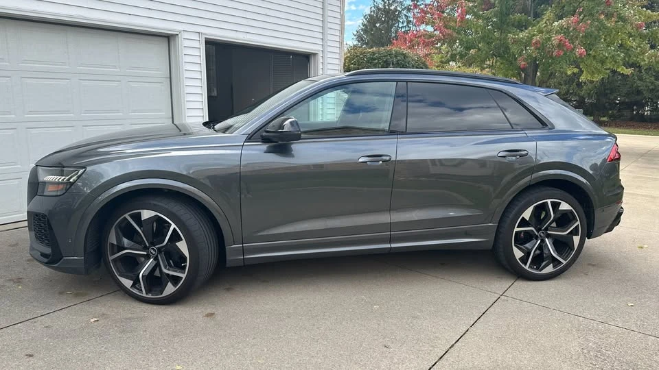2022 Audi RS Q8 - Image 6 of 9