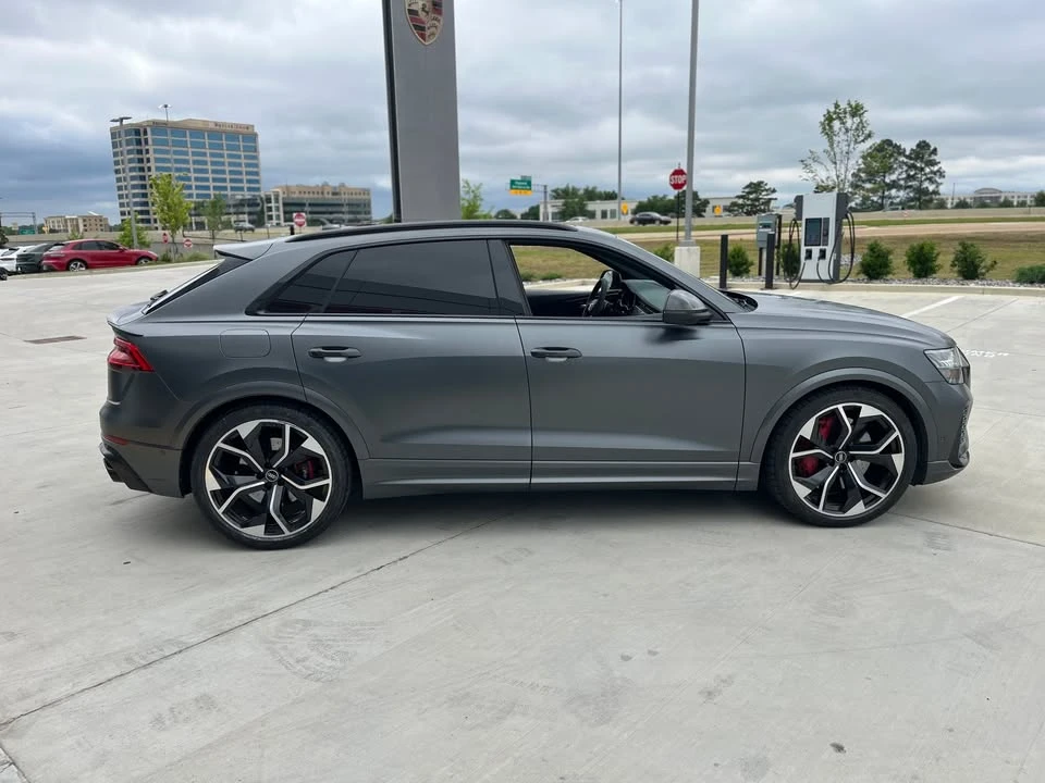 2022 Audi RS Q8 - Image 10 of 13