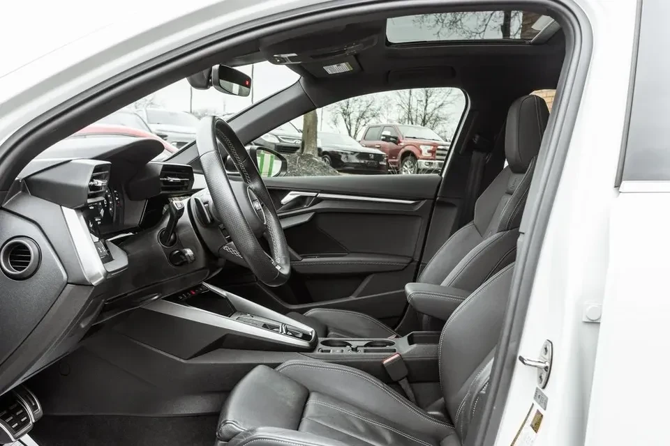 2022 Audi 8Y S3 - Image 10 of 19
