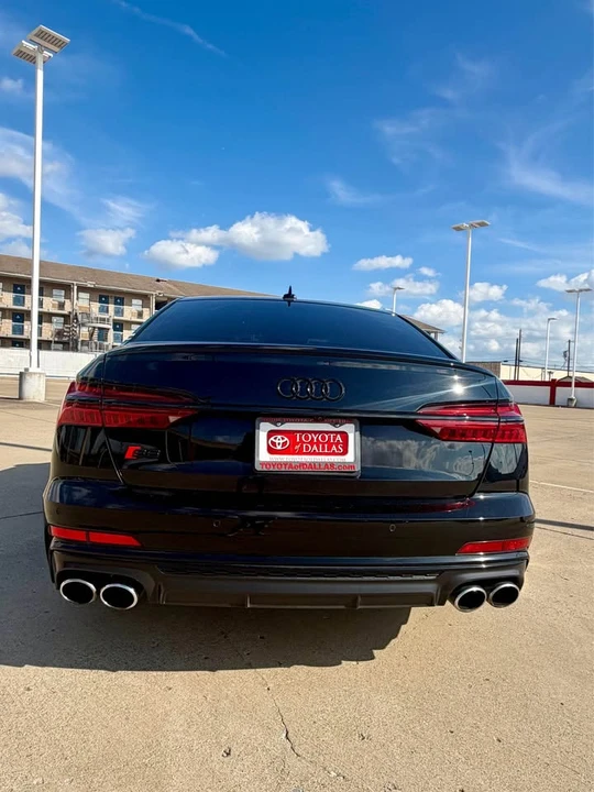 2022 Audi C8 S6 - Image 2 of 6
