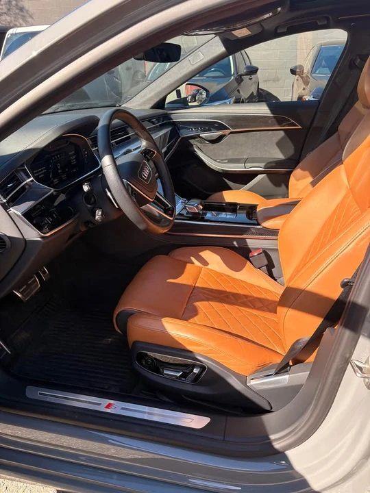 2022 Audi D5 S8 - Image 7 of 18