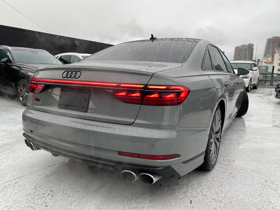 2022 Audi D5 S8 - Image 7 of 18