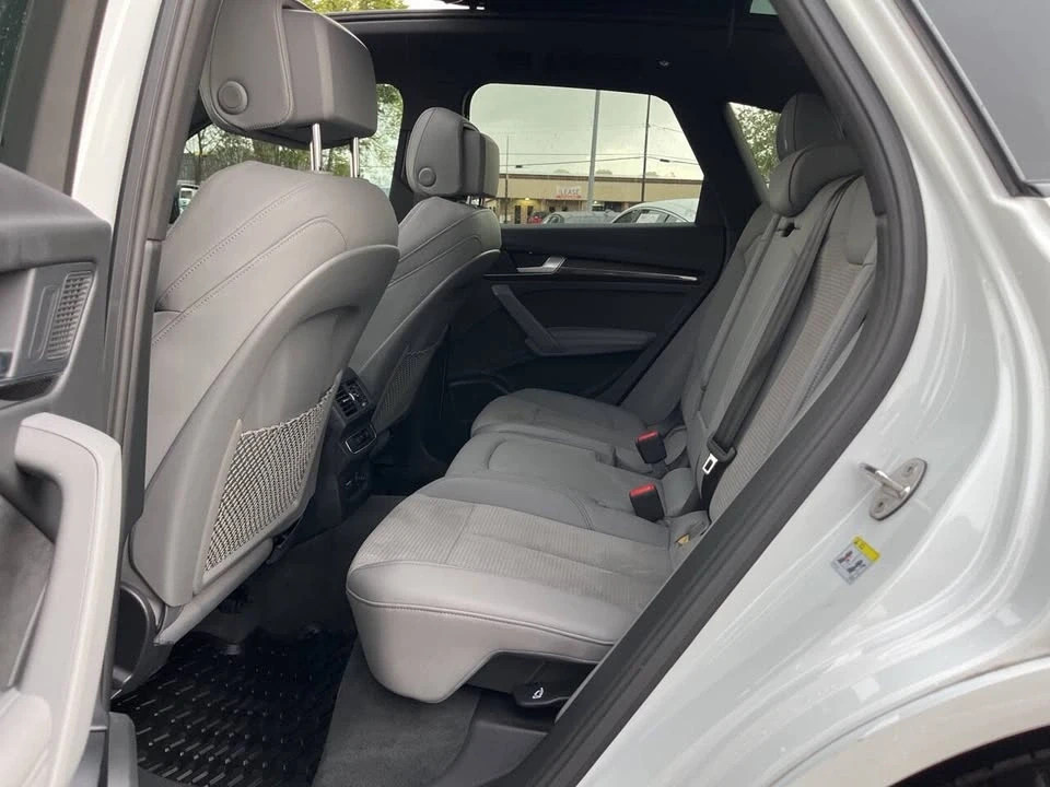 2022 Audi FY SQ5 - Image 8 of 12