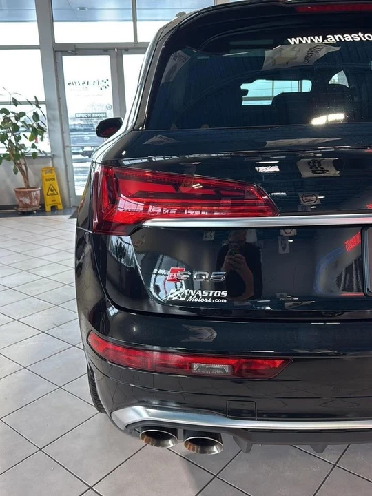 2022 Audi FY SQ5 - Image 7 of 20