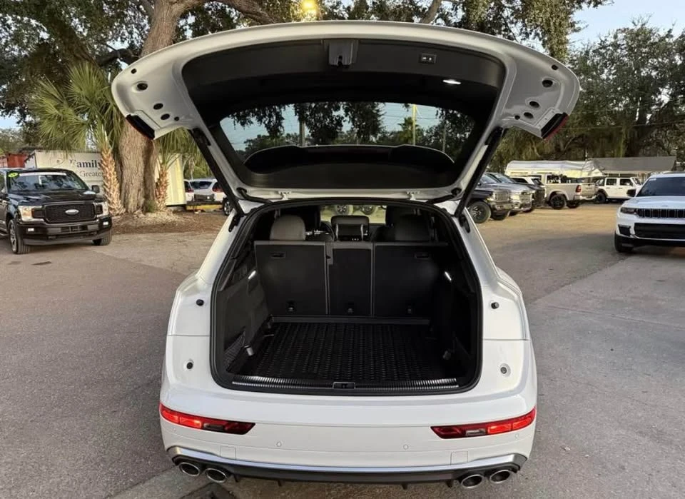 2022 Audi FY SQ5 - Image 17 of 17