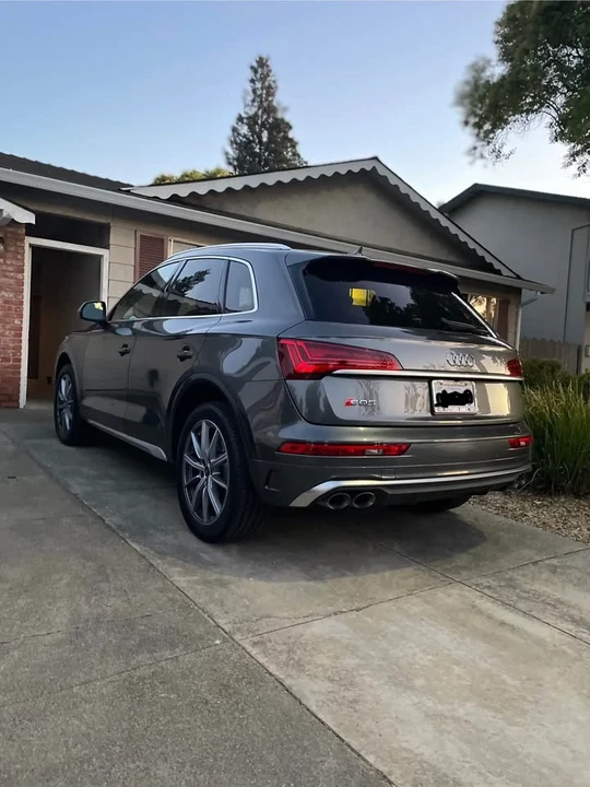 2022 Audi FY SQ5 - Image 2 of 4