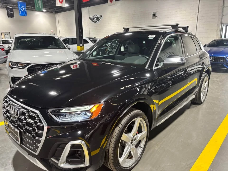 2022 Audi FY SQ5 - Image 2 of 9