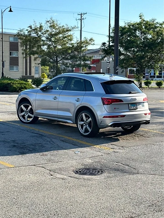 2022 Audi FY SQ5 - Image 3 of 4