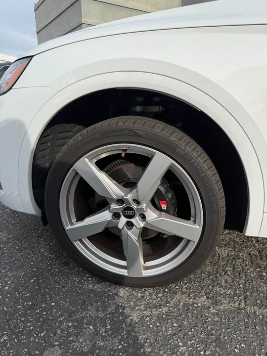 2022 Audi FY SQ5 - Image 8 of 12
