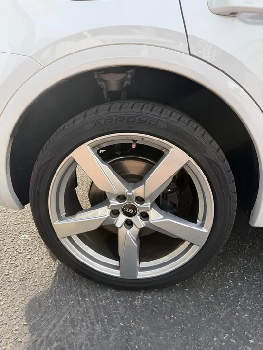 2022 Audi FY SQ5 - Image 6 of 12