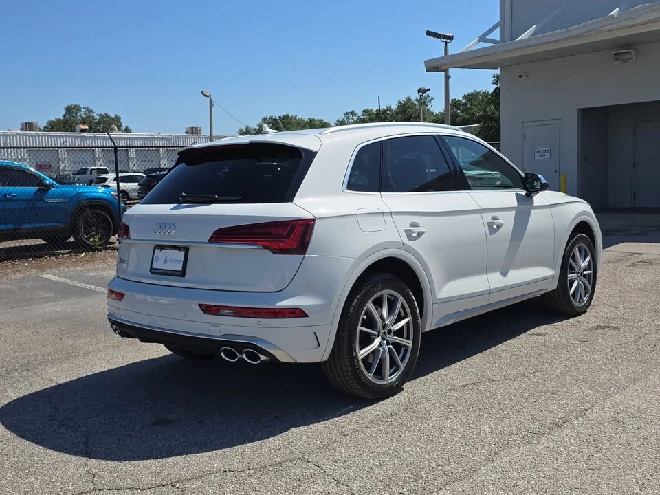 2022 Audi FY SQ5 - Image 3 of 18