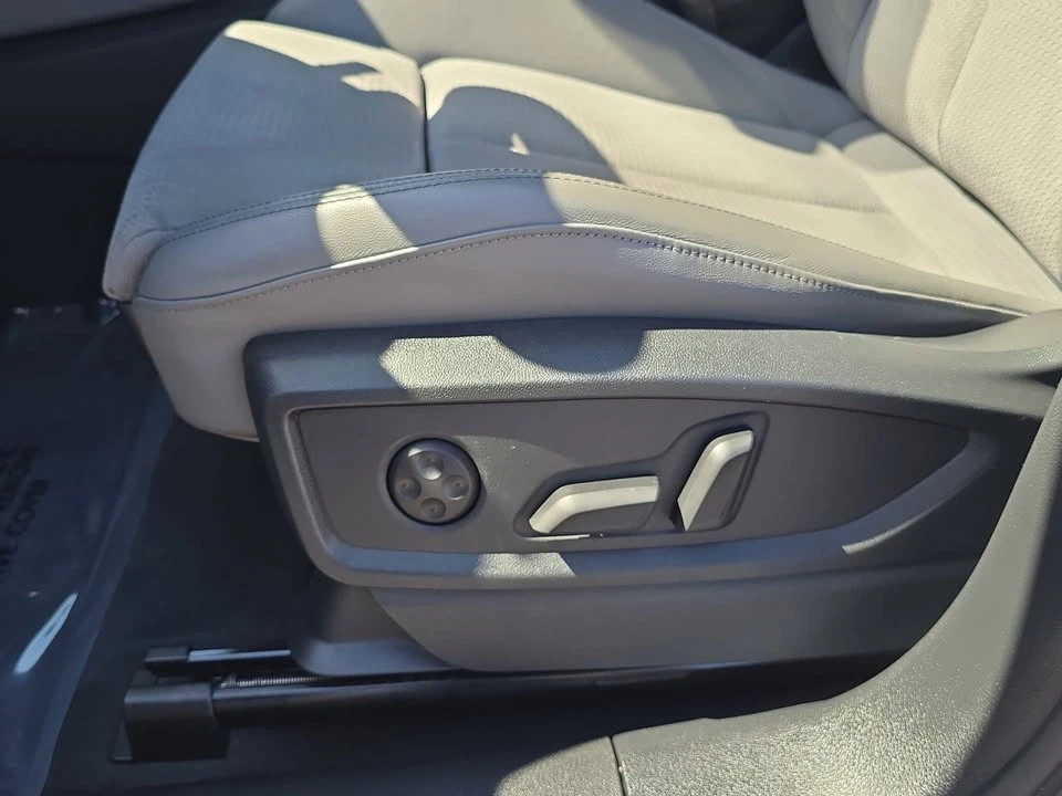 2022 Audi FY SQ5 - Image 14 of 18