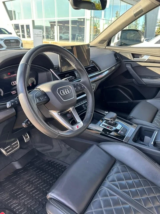 2022 Audi FY SQ5 - Image 5 of 9