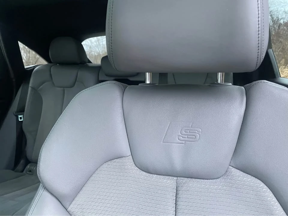 2022 Audi FY SQ5 - Image 8 of 20