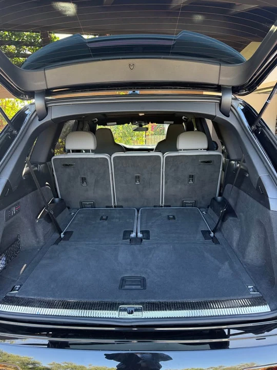 2022 Audi SQ7 - Image 8 of 11
