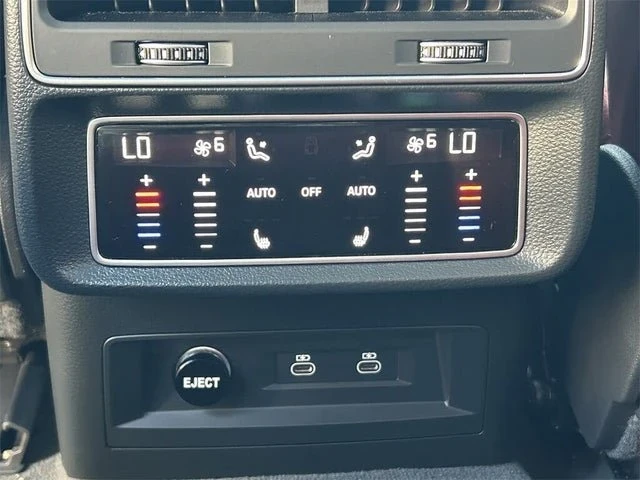 2022 Audi SQ8 - Image 14 of 20