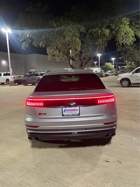 2022 Audi SQ8 - Image 4 of 12