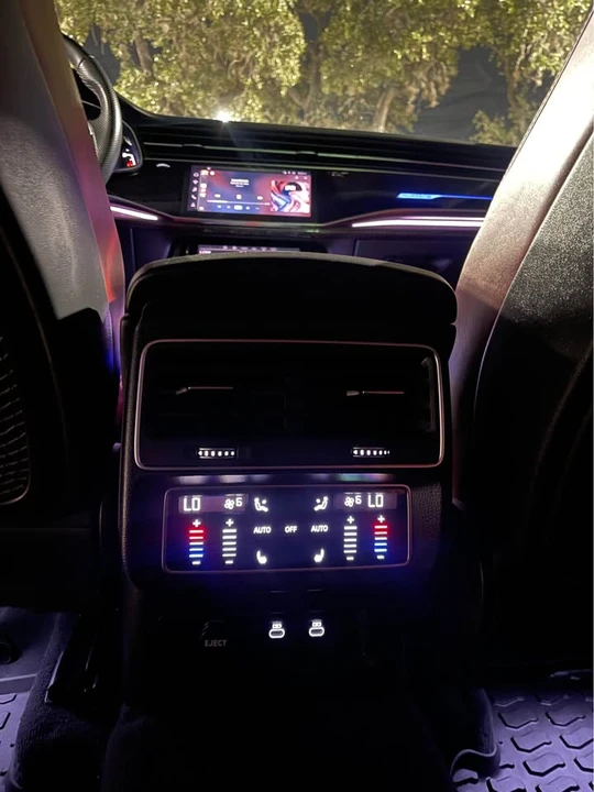 2022 Audi SQ8 - Image 11 of 12