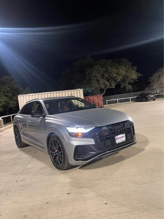 2022 Audi SQ8 - Image 2 of 12