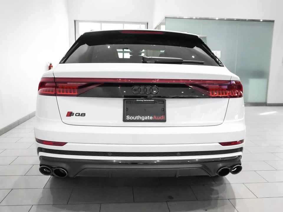 2022 Audi SQ8 - Image 3 of 10