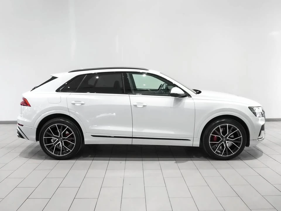 2022 Audi SQ8 - Image 4 of 10