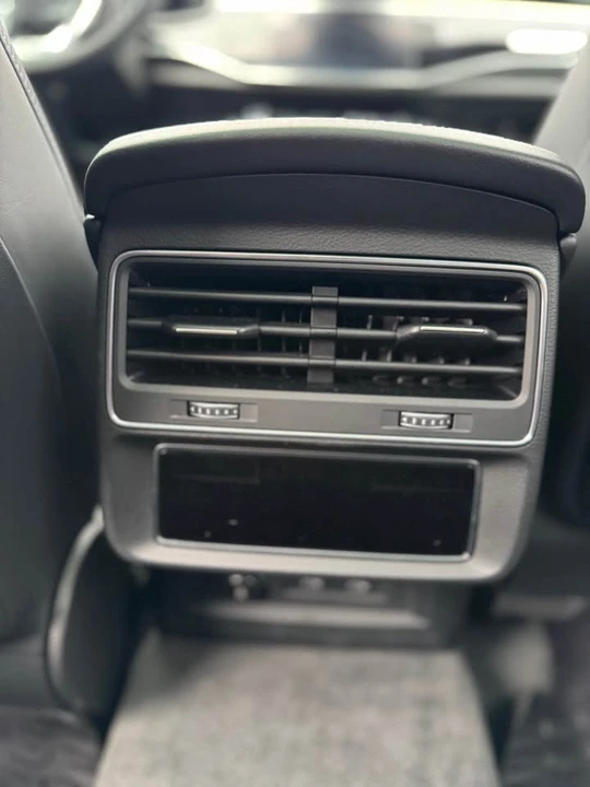 2022 Audi SQ8 - Image 10 of 15
