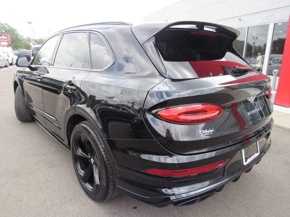 2022 Bentley Bentayga - Image 7 of 20
