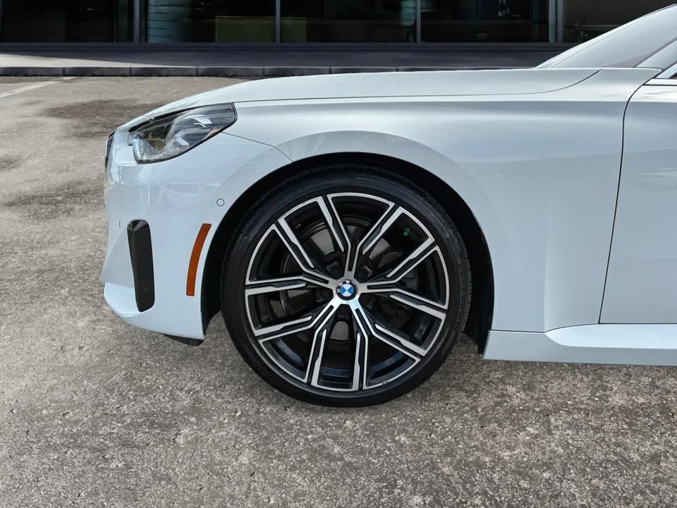 2022 BMW M5 - Image 14 of 20