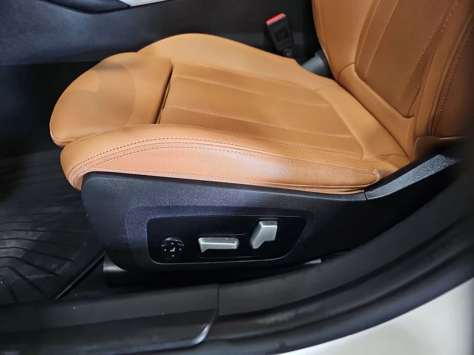 2022 BMW G20 3 Series Sedan - Image 16 of 18