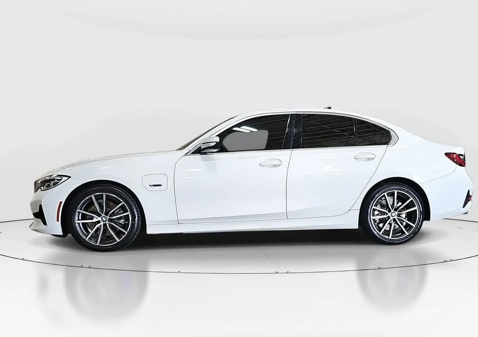 2022 BMW G20 3 Series Sedan - Image 6 of 18