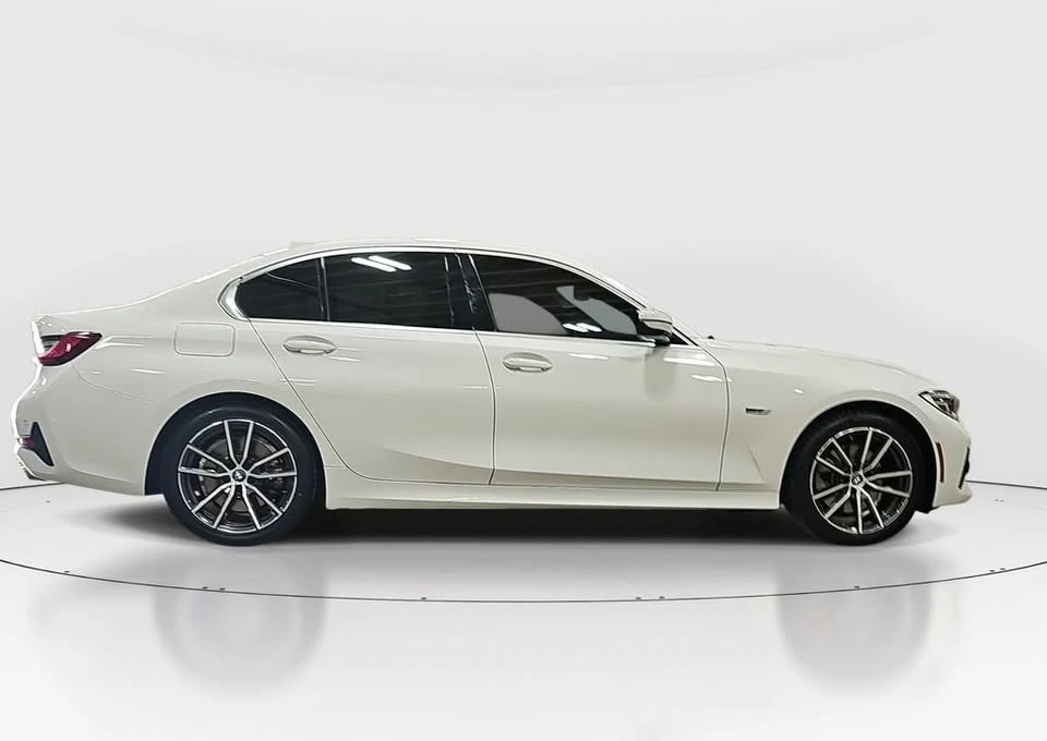 2022 BMW G20 3 Series Sedan - Image 3 of 18