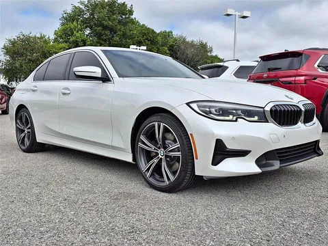 2022 BMW 3 Series 330i xDrive Sedan 4D