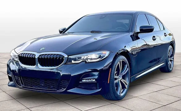 2022 BMW 330e