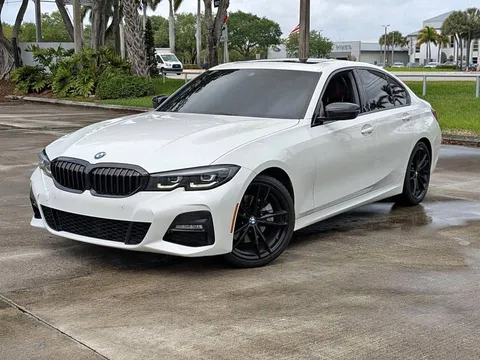 2022 BMW 330i 3 Series