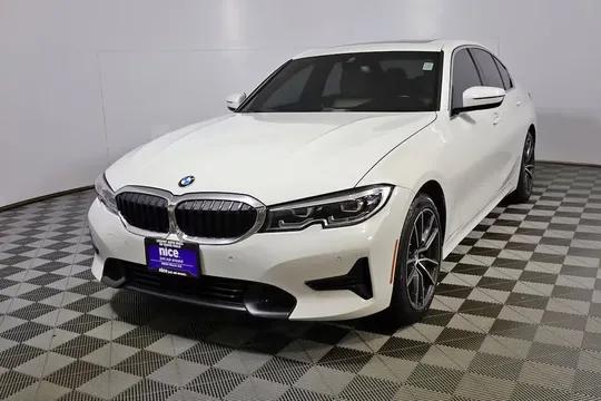 2022 BMW 330i xDrive