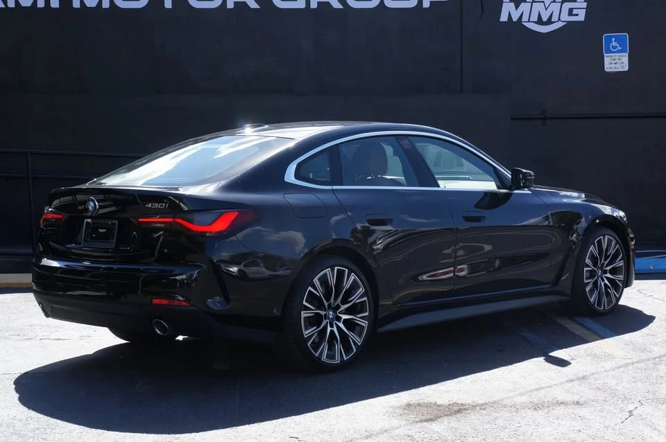 2022 BMW 4 Series - Image 7 of 17