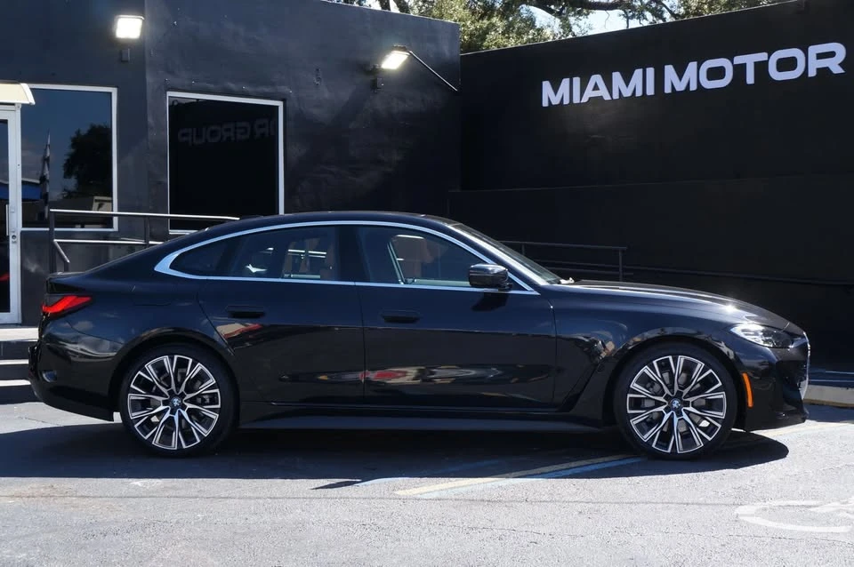 2022 BMW 4 Series - Image 8 of 17