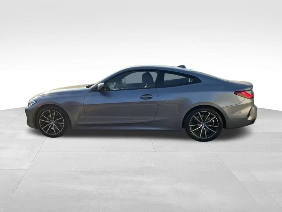 2022 BMW 4 Series - Image 8 of 10