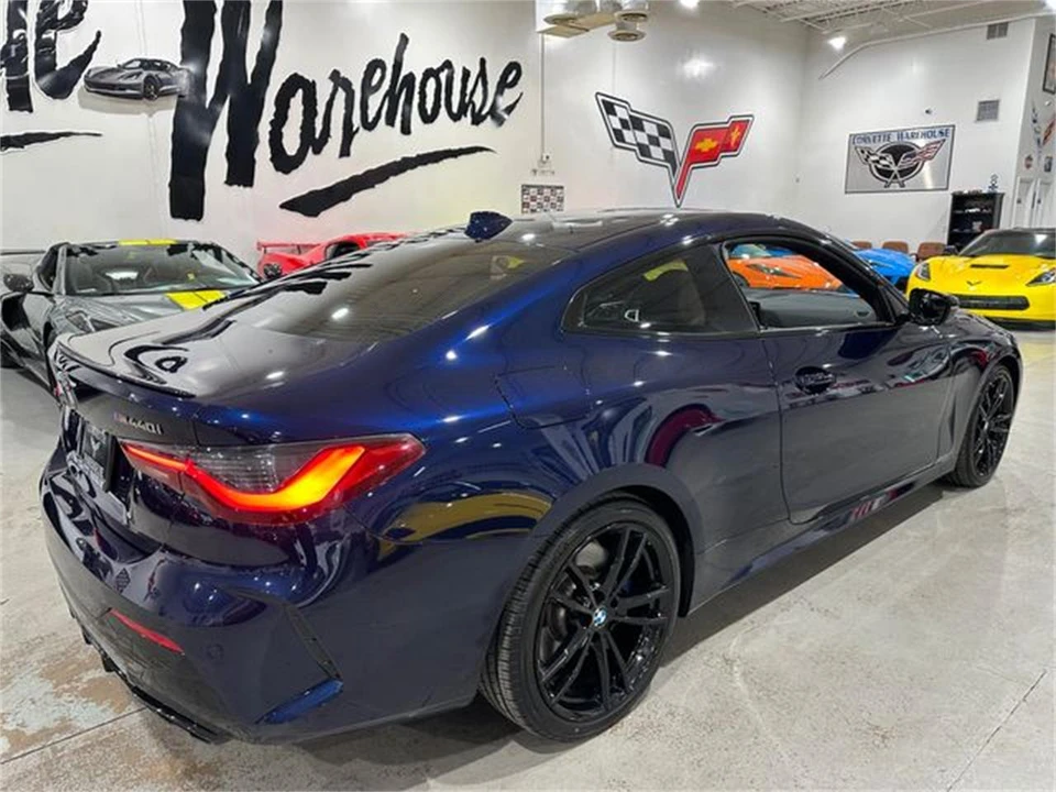 2022 BMW 4 Series - Image 27 of 30