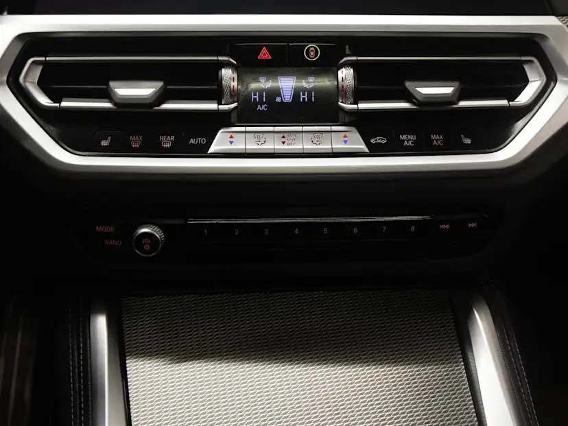2022 BMW 4 Series - Image 10 of 15