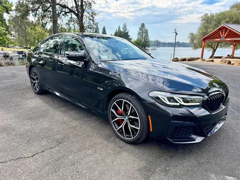 2022 BMW 5 Series 530e Sedan 4D