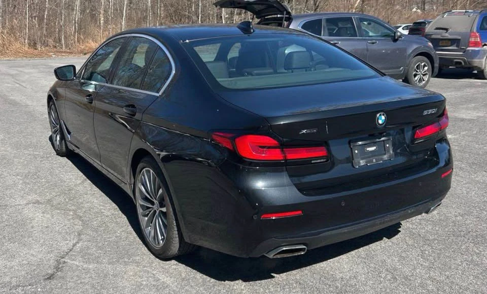 2022 BMW 5 Series - Image 2 of 7