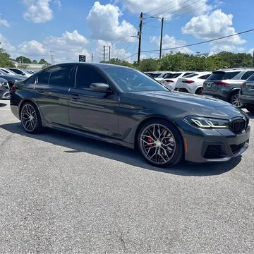 2022 BMW 5 Series M550i xDrive Sedan