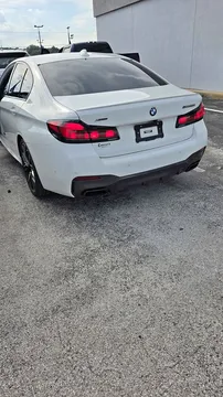 2022 BMW 5 Series M550i xDrive Sedan